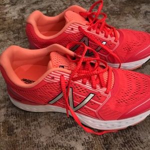New balance running shoes
